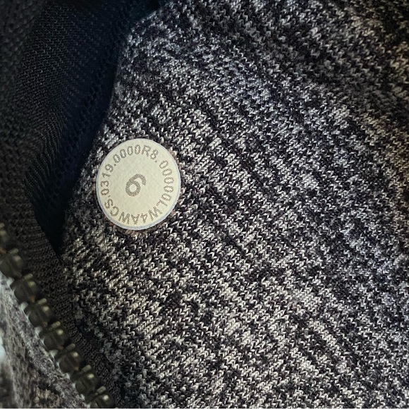 Lululemon Heathered black gray define zip up jacket - Picture 4 of 8